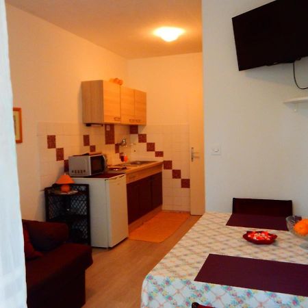 ספליט Lukacevic Apartment מראה חיצוני תמונה