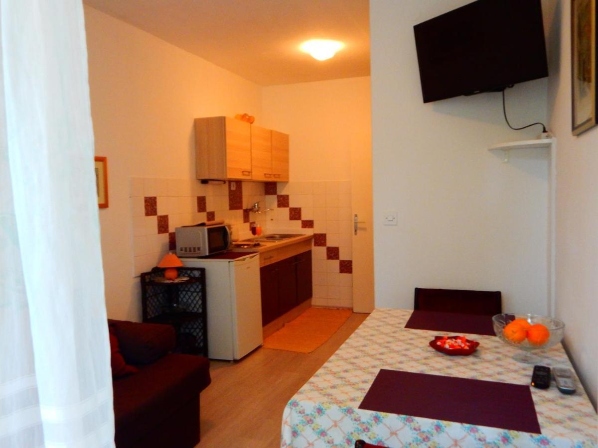 ספליט Lukacevic Apartment מראה חיצוני תמונה